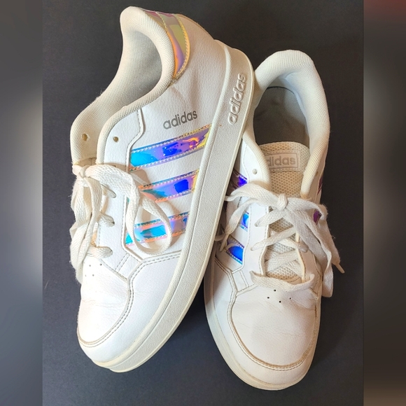 adidas Shoes - Adidas Grand Court Halographic Shoes Size 6